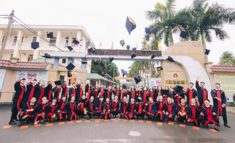 Bài báo xuất bản trên tạp chí khoa học quốc tế năm 2021