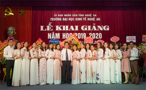 Khoa Kinh tế – Quản trị kinh doanh tiếp bước và phát huy truyền thống 60 năm Trường ĐH Kinh tế Nghệ An