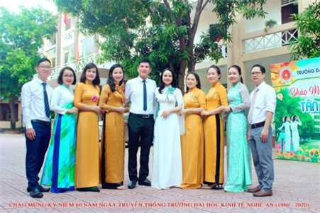 Khoa Lý luận chính trị vươn lên để phát triển
