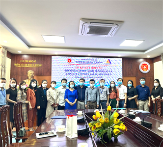 Lễ ký kết Thỏa thuận hợp tác giữa Trường Đại học Kinh tế Nghệ An với Công ty Cổ phần Tập đoàn UNIVET