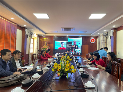 Hội thảo “Nâng cao chất lượng dạy học trực tuyến tại Trường Đại học Kinh tế Nghệ An”