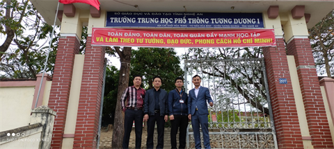 Khí thế những ngày đầu ra quân của Trường Đại học Kinh tế Nghệ An tại chương trình Tư vấn hướng nghiệp dành cho học sinh THPT tại tỉnh Nghệ An, Hà Tĩnh