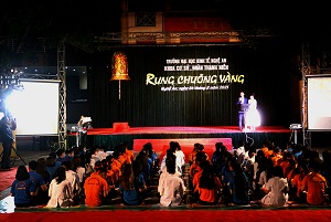 Sinh viên Khoa Nông Lâm Ngư nỗ lực hết mình trong cuộc thi “Rung Chuông Vàng Tiếng Anh 2021”