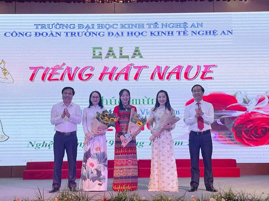 Đêm hội gala tại NAUE
