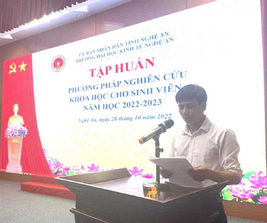 Hội nghị tập huấn công tác nghiên cứu khoa học sinh viên năm 2022 – 2023