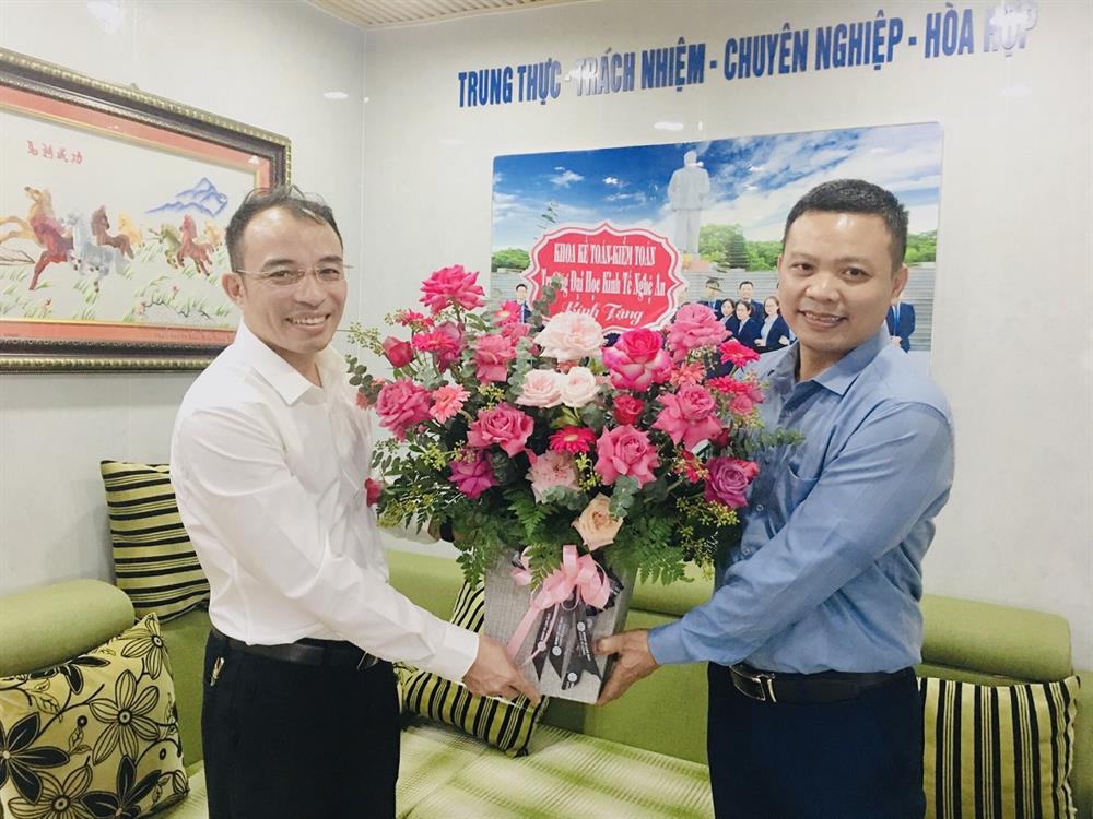 Khoa Kế toán – Kiểm toán chúc mừng ngày doanh nhân Việt Nam