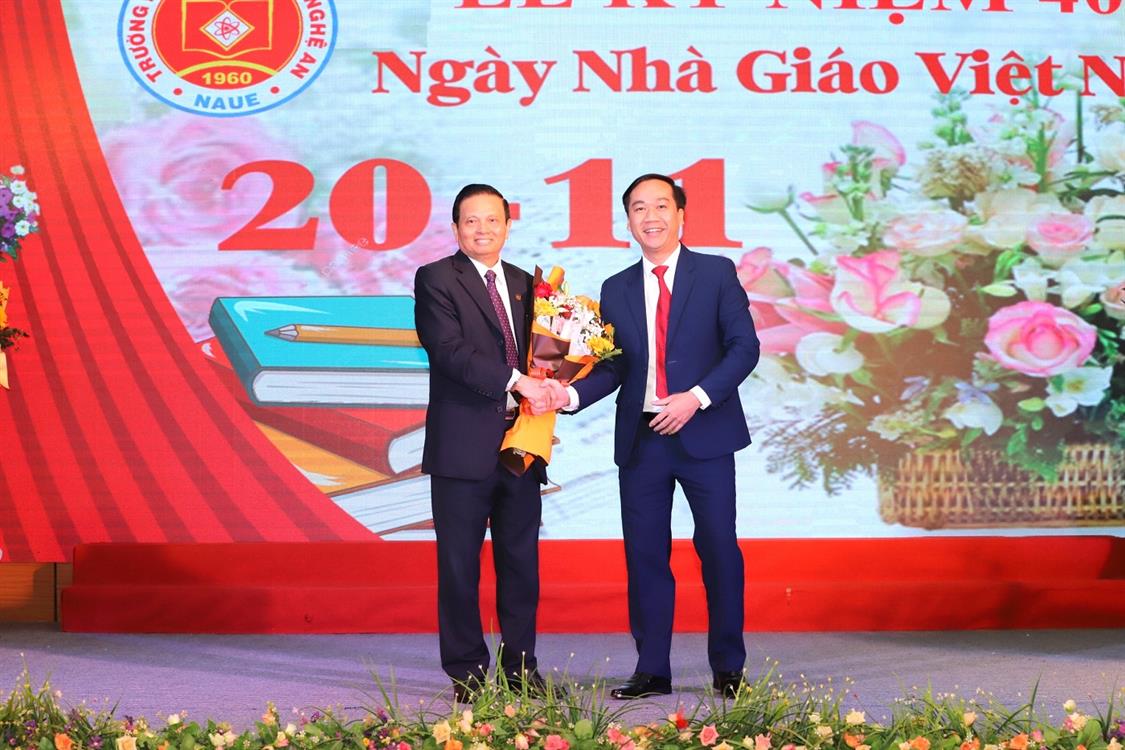 Tưng bừng Lễ kỷ niệm ngày Nhà giáo Việt Nam 20/11