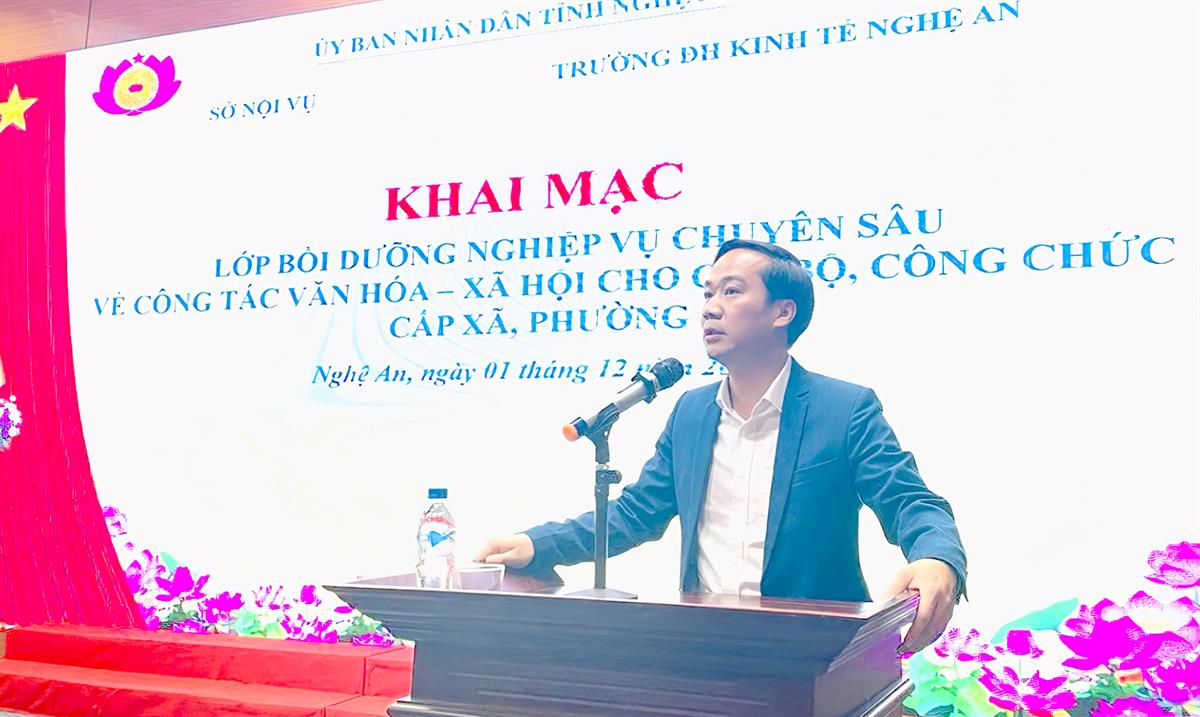 Khai giảng Lớp tập huấn, bồi dưỡng nghiệp vụ chuyên sâu về công tác Văn hóa – Xã hội cho cán bộ, công chức cấp xã năm 2022