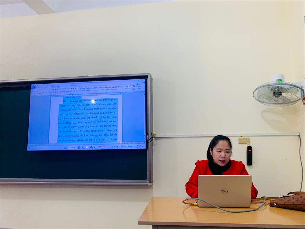 Seminar với chủ đề: “Rà soát, chỉnh sửa đề cương chi tiết học phần Pháp luật kinh tế”