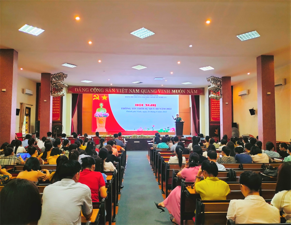 Cán bộ, đảng viên Khoa cơ sở tham gia học tập, quán triệt Nghị quyết Trung ương 5 khóa XIII
