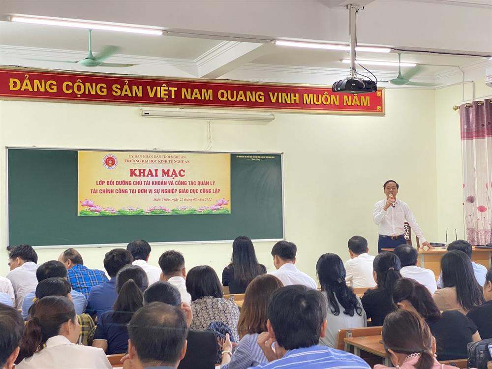 Khoa Kế toán – Kiểm toán tham gia bồi dưỡng chủ tài khoản và công tác quản lý tài chính công tại đơn vị sự nghiệp giáo dục công lập