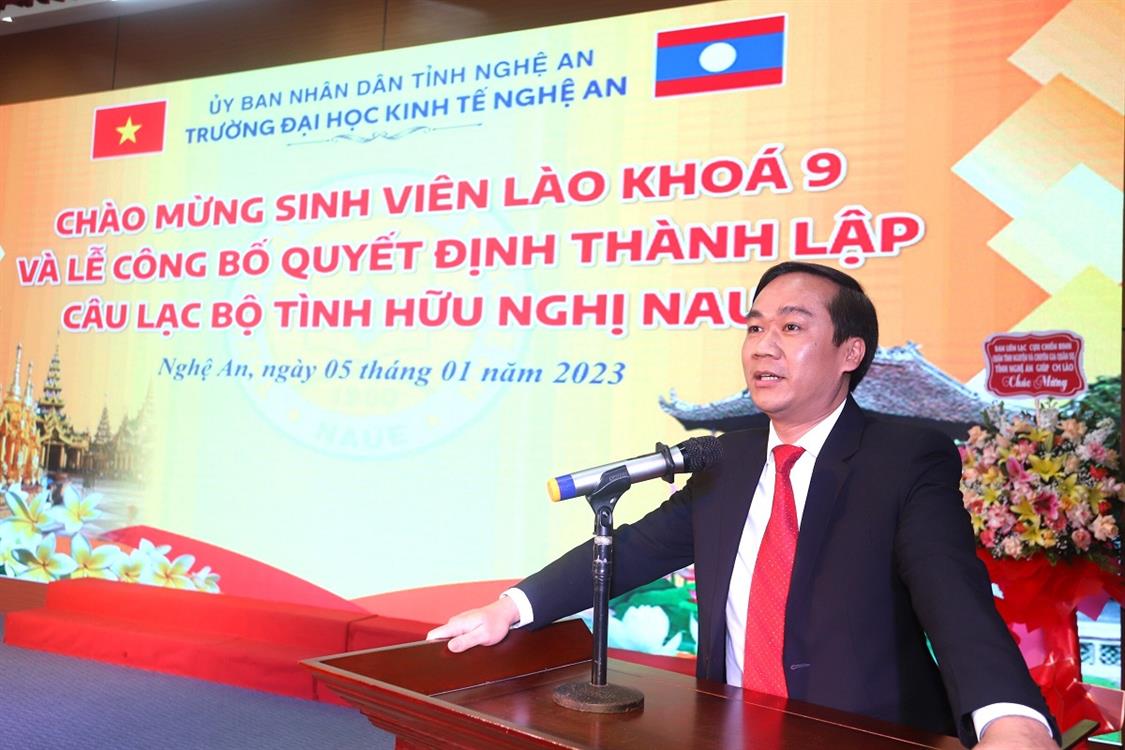 Trường Đại học Kinh tế Nghệ An tưng bừng tổ chức chương trình “Chào mừng sinh viên Lào K9 và Lễ công bố Quyết định thành lập Câu lạc bộ tình hữu nghị NAUE”