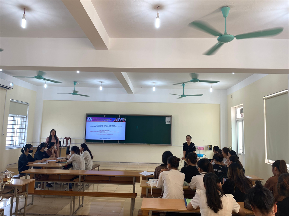 Bộ môn Kiểm toán đã tổ chức thành công chương trình Seminar với chủ đề “Tâm thái khi tham gia, phối hợp làm việc nhóm”