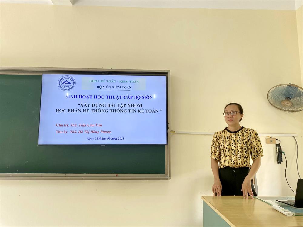 Bộ môn Kiểm toán tổ chức Seminar với chủ đề “Xây dựng bài tập nhóm học phần Hệ thống thông tin kế toán”