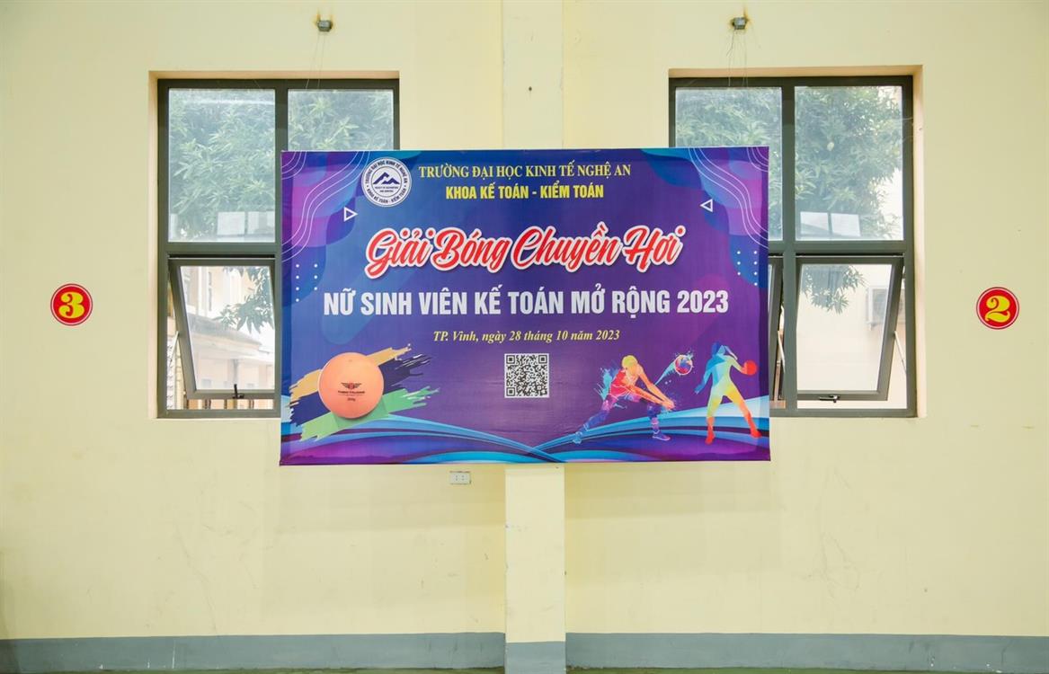 Khoa Kế toán – Kiểm toán tổ chức thành công “Giải bóng chuyền hơi nữ sinh viên mở rộng 2023”