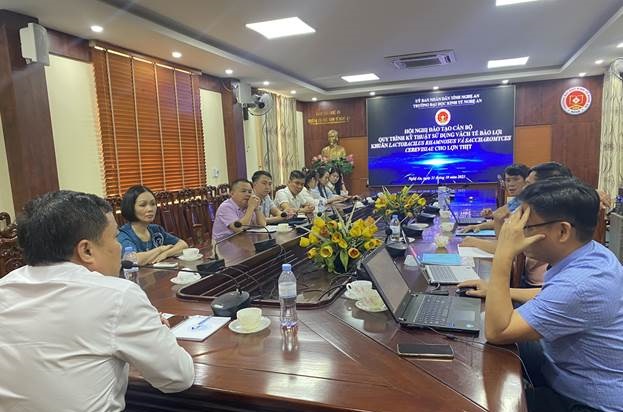Khoa Nông Lâm Ngư tổ chức Hội nghị đào tạo cán bộ kỹ thuật ngành Thú y