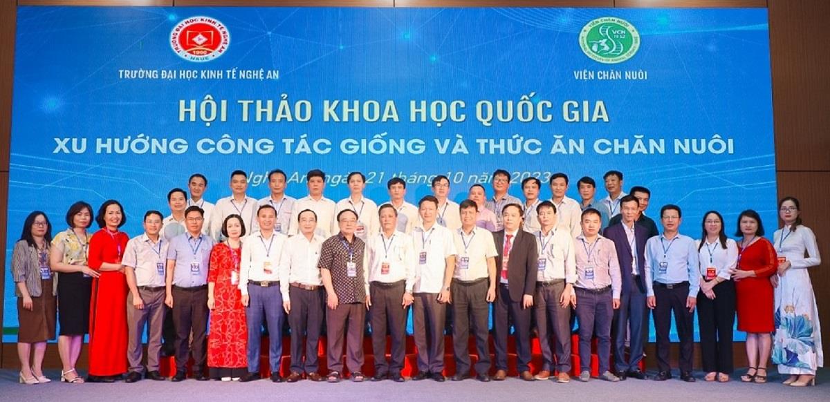 NAUE – Hội thảo khoa học quốc gia về “Xu hướng công tác giống và thức ăn chăn nuôi”