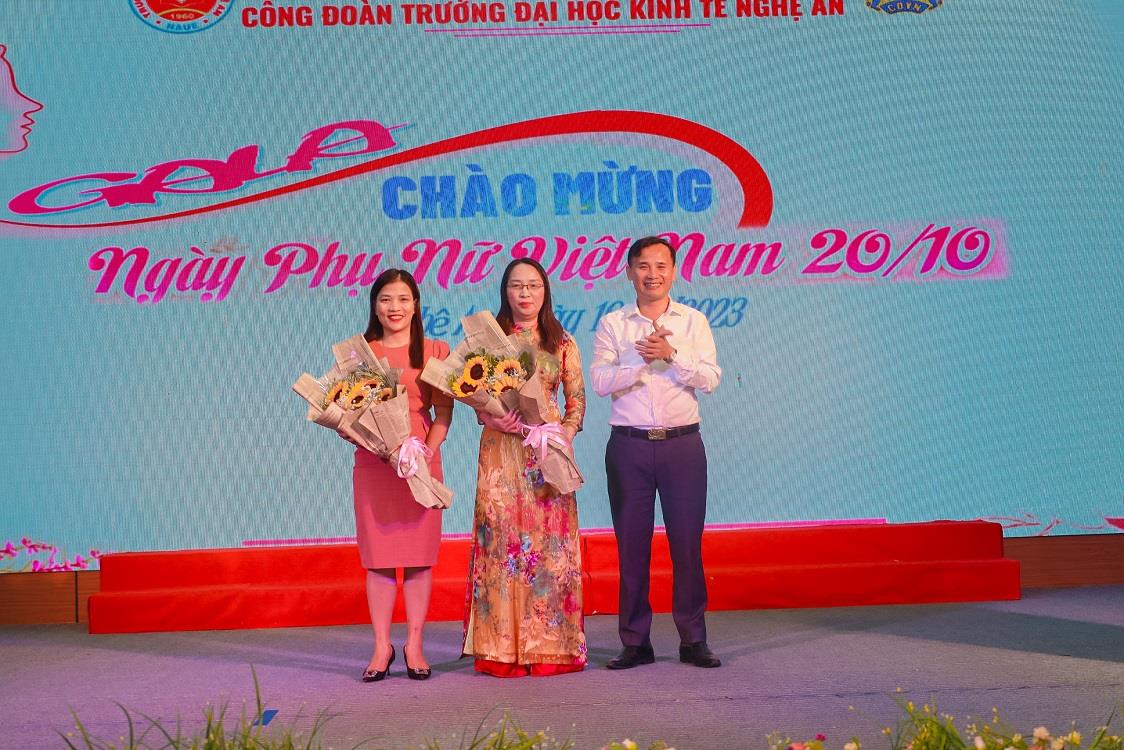 Trường Đại học Kinh tế Nghệ An tổ chức hoạt động chào mừng Ngày Phụ nữ Việt Nam 20/10