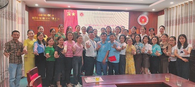 Bế giảng và trao chứng chỉ Kế toán trưởng cho khóa 28 ( đơn vị: Kế toán doanh nghiệp)