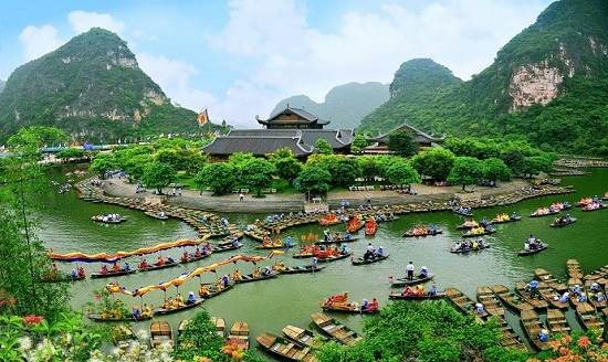 Chuyên ngành Quản lý tài nguyên và Du lịch sinh thái – Ngành có triển vọng phát triển trong tương lai
