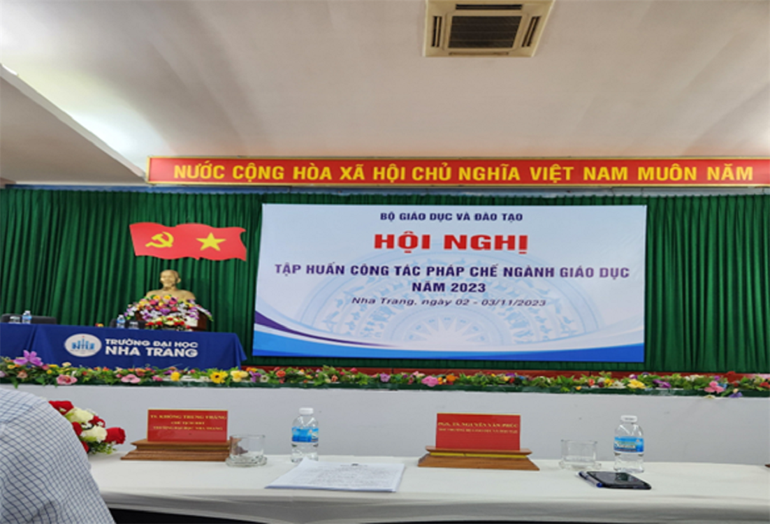 HỘI NGHỊ TẬP HUẤN CÔNG TÁC PHÁP CHẾ NGÀNH GIÁO DỤC NĂM 2023
