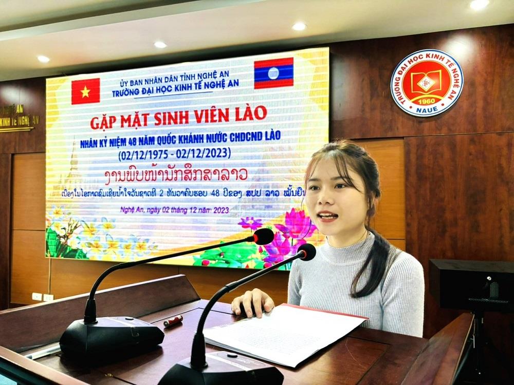 Kỷ niệm 48 năm Quốc khánh nước CHDCND Lào (20/12/1975 – 02/12/2023) cho lưu học sinh tại NAUE