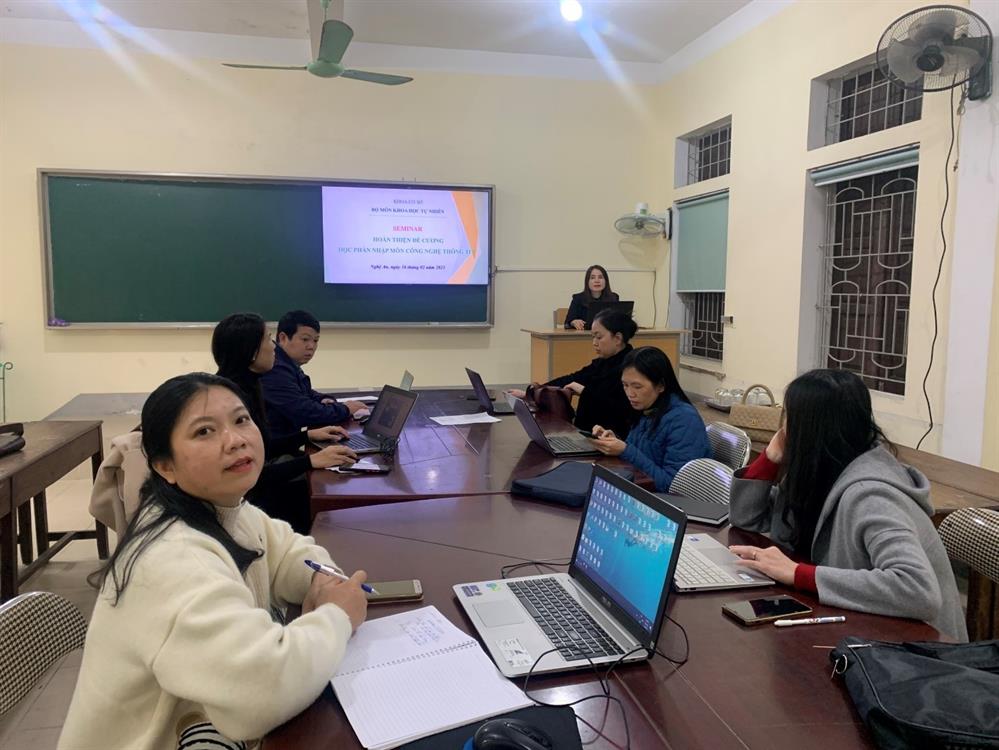 Bộ môn KHTN seminars với chủ đề: “Rà soát, hoàn thiện đề cương chi tiết học phần Nhập môn Công nghệ thông tin”
