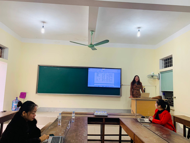 Bộ môn KHXH Seminar với chủ đề: “Lựa chọn, thống nhất, xây dựng kịch bản giảng dạy môn Luật Đại cương trên hệ thống LMS”
