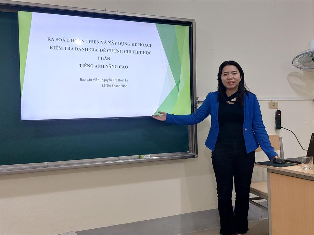 Bộ môn Ngoại ngữ Seminar với chủ đề “Rà soát, hoàn thiện và xây dựng kế hoạch kiểm tra đánh giá đề cương chi tiết học phần Tiếng Anh nâng cao”