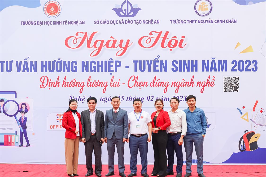 Trường Đại học Kinh tế Nghệ An khởi động chương trình tư vấn Hướng nghiệp – Tuyển sinh năm 2023