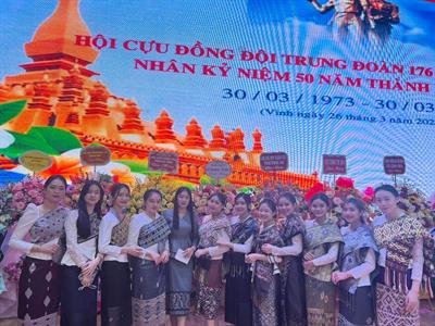 Câu lạc bộ hữu nghị Việt – Lào Trường Đại học Kinh tế Nghệ An tham dự lễ kỷ niệm 50 năm ngày truyền thống Trung đoàn 176