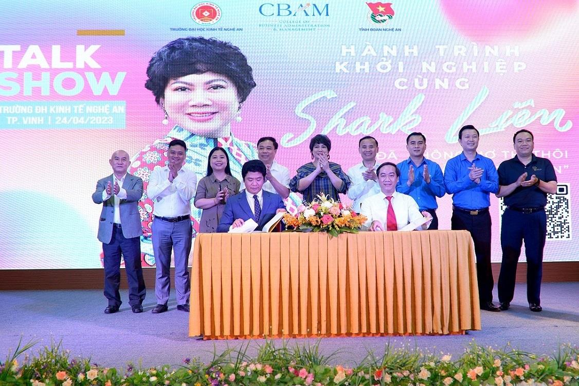 Talkshow Hành trình Khởi nghiệp cùng Shark Liên và lễ ký kết hợp tác tại Trường Đại học Kinh tế Nghệ An