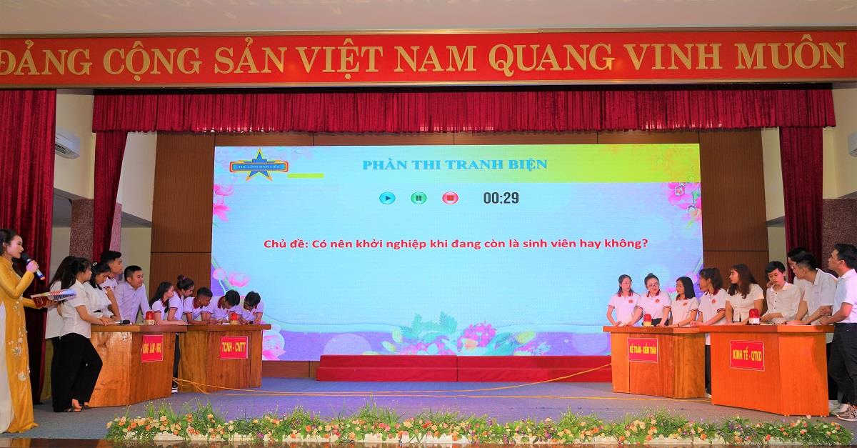 Khoa Kinh tế – Quản trị Kinh doanh tổ chức thành công chương trình “Thủ lĩnh sinh viên”