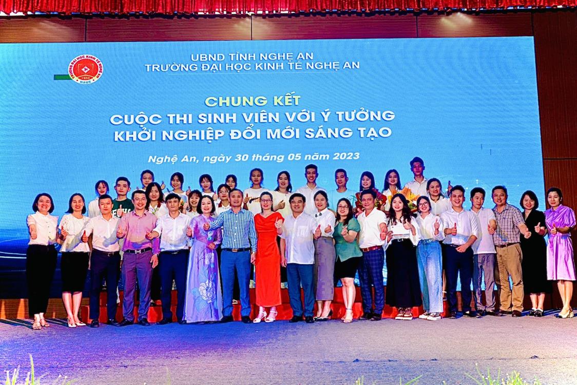 Sinh viên Kế toán đạt giải Nhất cuộc thi “Sinh viên với ý tưởng khởi nghiệp đổi mới sáng tạo 2023”