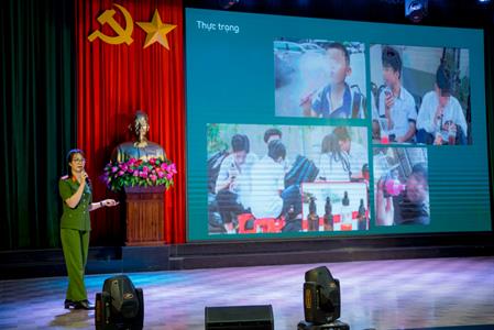 Trường Đại học Kinh tế Nghệ An tham dự lễ ra quân hưởng ứng Tháng hành động phòng, chống ma túy và Ngày quốc tế – Ngày toàn dân phòng, chống ma túy