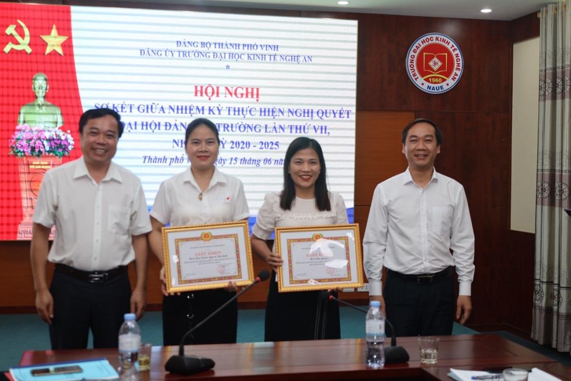 Chi bộ Liên phòng 2 được tuyên dương là tập thể tiêu biểu trong học tập và làm theo tư tưởng, đạo đức, phong cách Hồ Chí Minh giai đoạn 2020-2023