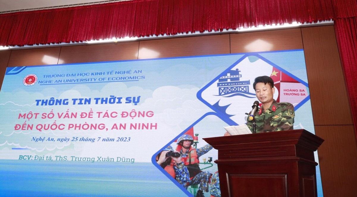 Chuyên đề báo cáo thời sự dành cho sinh viên học chương trình GDQP&AN tại NAUE