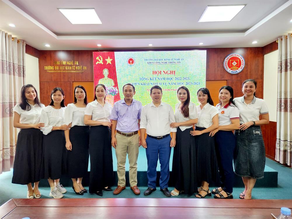 Khoa Công nghệ thông tin tổ chức thành công Hội nghị tổng kết năm học 2022-2023 và Triển khai nhiệm vụ năm học 2023-2024