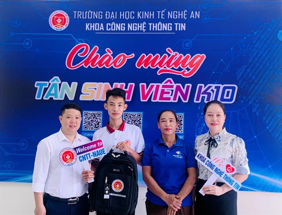 Rộn ràng, tấp nập không khí nhập học của Tân sinh viên K10 – NAUE