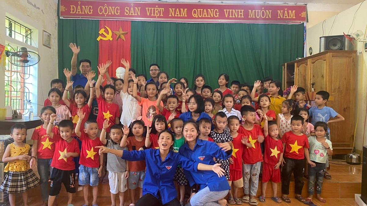 Sinh viên NAUE gieo mầm sự tử tế