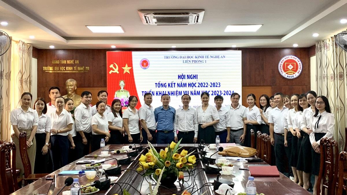 HỘI NGHỊ CÁN BỘ, VIÊN CHỨC VÀ NGƯỜI LAO ĐỘNG CỦA LIÊN PHÒNG THANH TRA-KT&QLCL, P. CÔNG TÁC SV, P. QL ĐÀO TẠO-KH&HTQT VÀ TRUNG TÂM TH-NN-TS&HTĐT NĂM HỌC 2023 – 2024