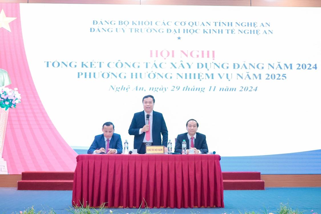 Đảng bộ Trường Đại học Kinh tế Nghệ An – tổ chức Hội nghị tổng kết công tác xây dựng Đảng năm 2024 và triển khai phương hướng, nhiệm vụ năm 2025