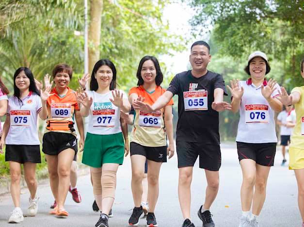 Giảng viên và sinh viên khoa Kế toán – Kiểm toán tích cực tham gia giải “Marathon NAUE năm 2024 lần 1”