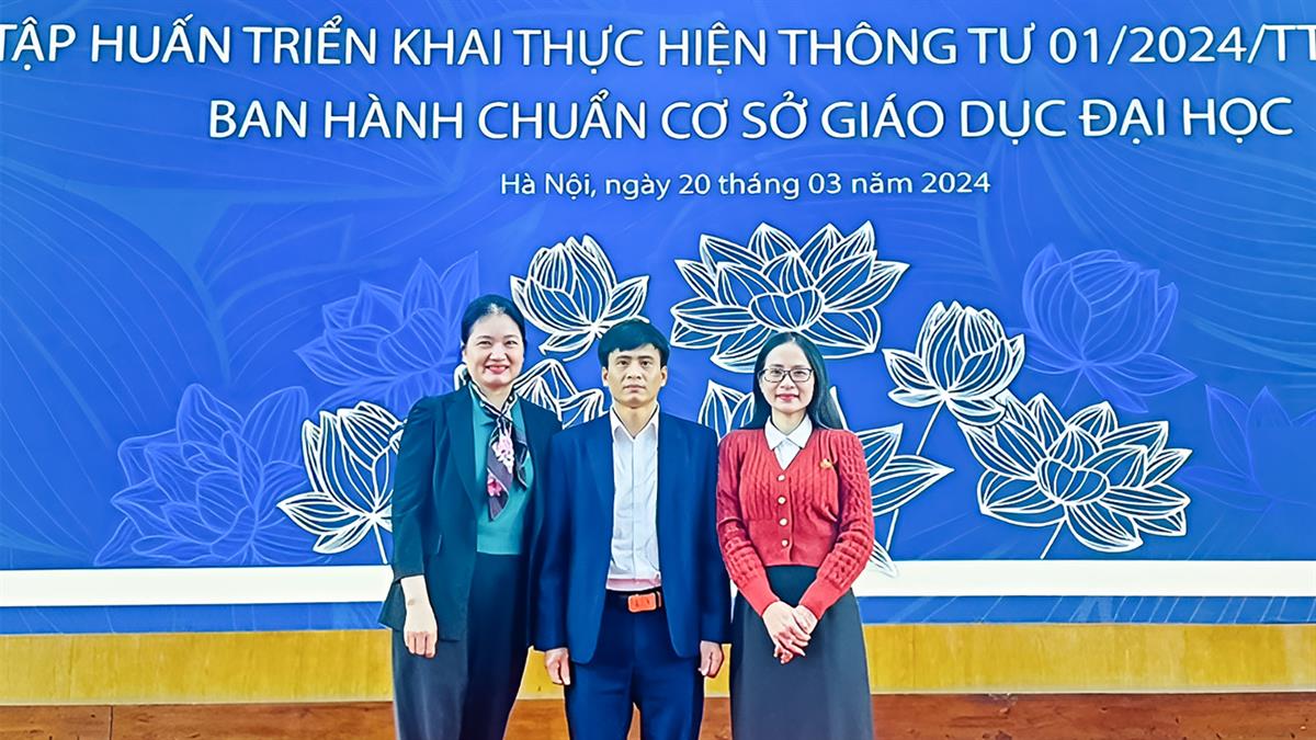 Hội nghị tập huấn triển khai thực hiện thông tư 01/2024/TT-BGDĐT ban hành Chuẩn cơ sở giáo dục đại học cho các cơ sở giáo dục đại học trên cả nước