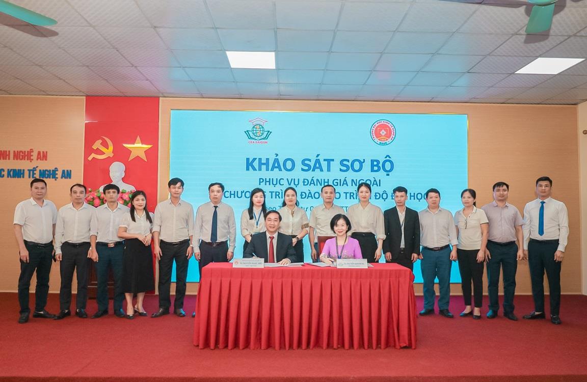 Khảo sát sơ bộ phục vụ đánh giá ngoài 2 chương trình đào tạo