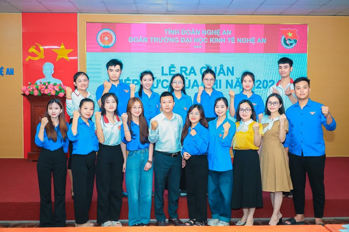 Tuổi trẻ NAUE ra quân chiến dịch ‘Tiếp sức mùa thi’ hè 2024