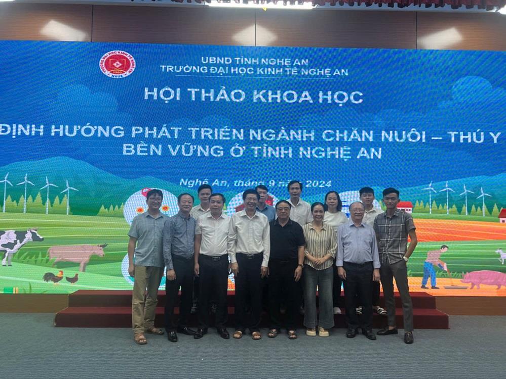 NAUE -Hội thảo khoa học” Định hướng phát triển ngành chăn nuôi – thú y bền vững ở tỉnh Nghệ An”