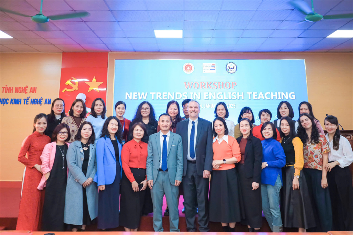 Trường Đại học Nghệ An phối hợp với Đại sứ quán Mỹ tổ chức thành công Workshop “New Trends in English Teaching”