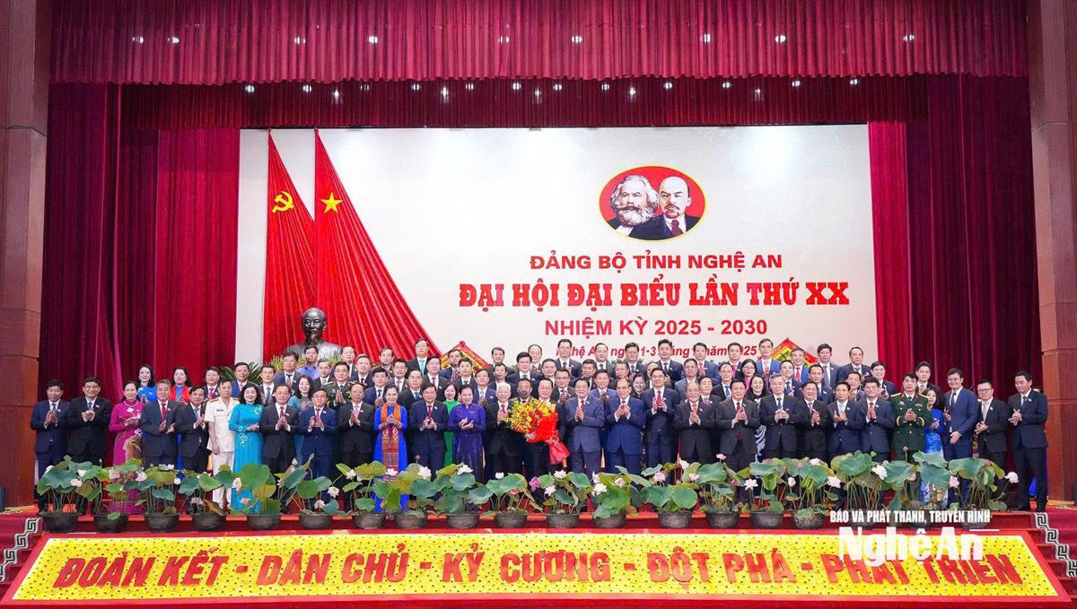 Trường Đại học Nghệ An chúc mừng thành công Đại hội đại biểu Đảng bộ tỉnh Nghệ An lần thứ XX, nhiệm kỳ 2025 – 2030