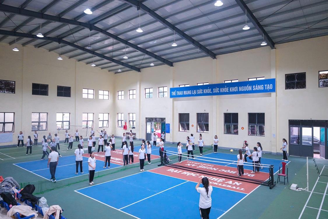 Lan tỏa tinh thần đổi mới qua Hội giảng cấp Trường chào mừng Ngày Nhà giáo Việt Nam 20/11